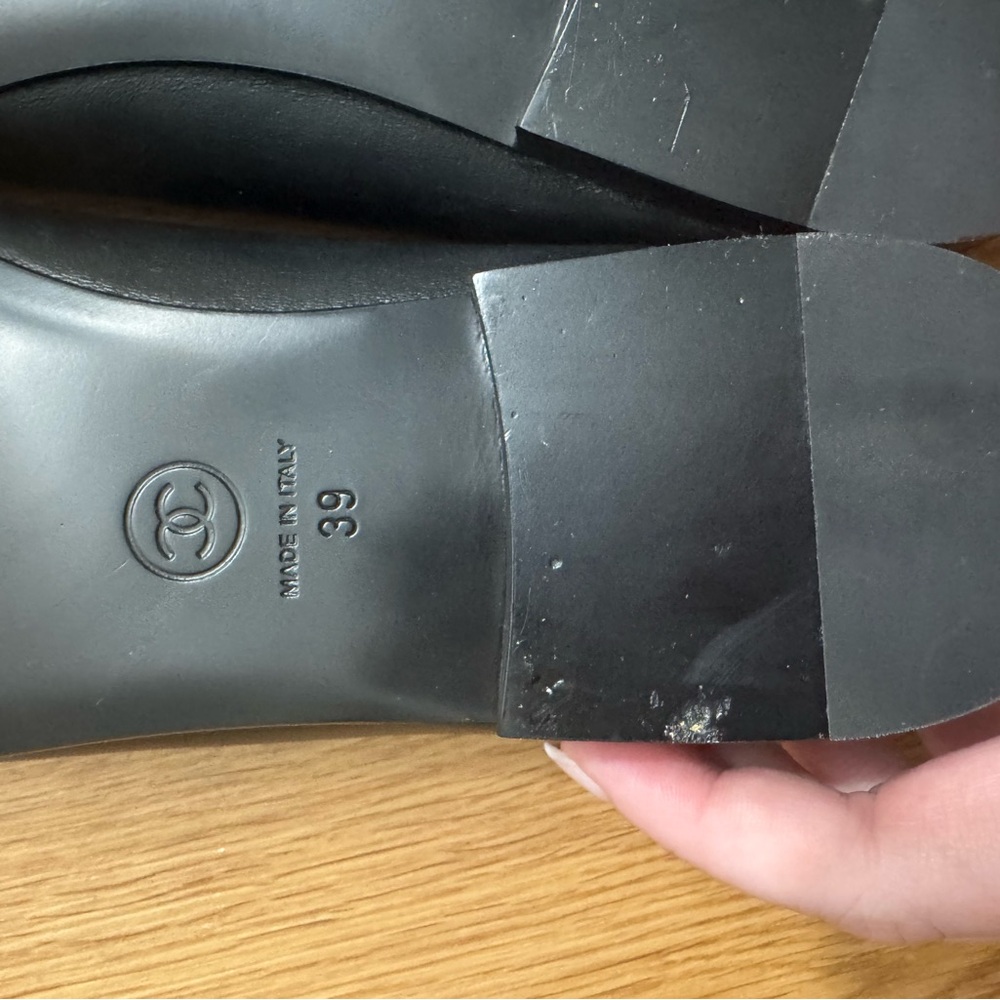 Chanel Ballet Flats in Black - Picture 5 of 14